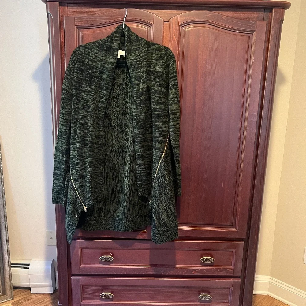 Emily Rose Deb Zipper Detail Long Sleeve Green and Black Cardigan Women's size L